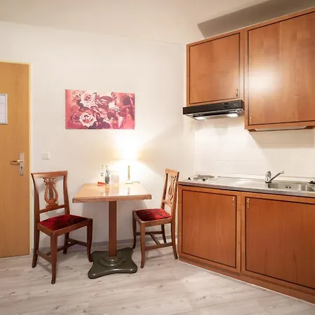 Apartment Stadt Aparthaus Waren (Mueritz)
